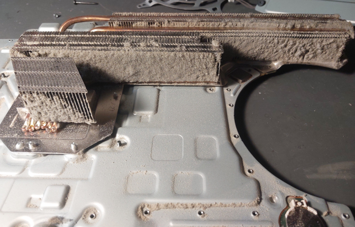 Aizsērējis PlayStation 5 radiators