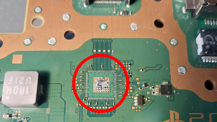 Bojātas PlayStation 5 iegāde izsolē – veiksmīgs risks vai loterija?